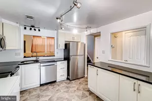 982 Topview Dr, Edgewood, MD 21040 - Photo 3