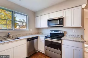 915 Cambridge Ave, Aberdeen, MD 21001 - Photo 11