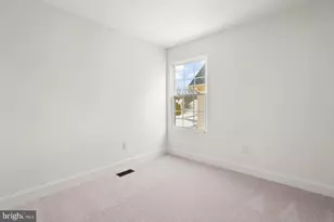 304 Canoe Ln, Edgewood, MD 21040 - Photo 39