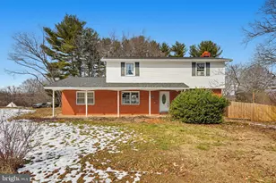 2124 Oaklyn Dr, Fallston, MD 21047 - Photo 1