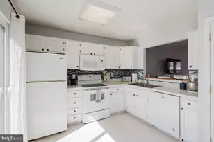 304 Sunray Ct, Abingdon, MD 21009 - Photo 13