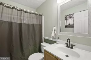 1107 Harford Town Dr, Abingdon, MD 21009 - Photo 21