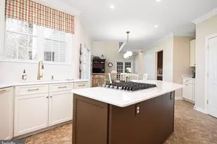 2207 Queensbury Dr, Fallston, MD 21047 - Photo 9