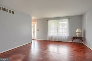 808 White Pine Ln, Joppa, MD 21085 - Photo 7