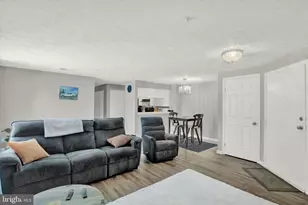 200 Oak Leaf Cir, Abingdon, MD 21009 - Photo 5