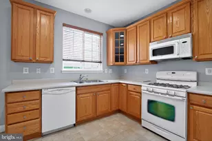 627 Berwick Ct, Abingdon, MD 21009 - Photo 7