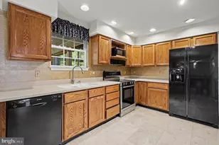 918 Deer Ct, Abingdon, MD 21009 - Photo 13