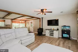 3919 Emrick Ln, Jarrettsville, MD 21084 - Photo 7