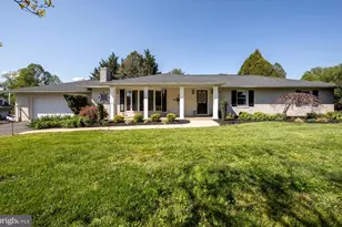 2823 Orchard Lakes Dr, Baldwin, MD 21013 - Photo 1