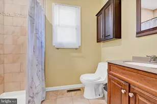1001 Lake Front Dr, Edgewood, MD 21040 - Photo 17