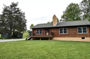 3922 Emrick Ln, Jarrettsville, MD 21084 - Photo 3