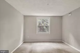 209 Oak Leaf Cir, Abingdon, MD 21009 - Photo 15