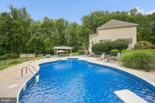 813 Saint Ann Dr, Street, MD 21154 - Photo 71