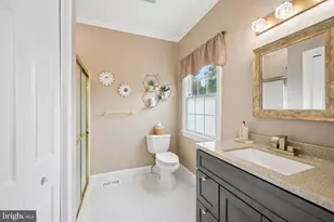 813 Saint Ann Dr, Street, MD 21154 - Photo 63