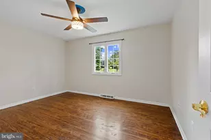 2700 Hunting Ridge Ct, Baldwin, MD 21013 - Photo 17