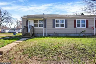 70 Swan St, Aberdeen, MD 21001 - Photo 1