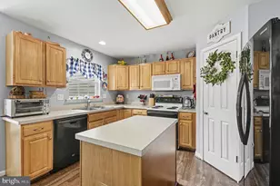 715 Shallow Ridge Ct, Abingdon, MD 21009 - Photo 11