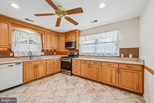 613 Hartwood Ln, Edgewood, MD 21040 - Photo 13