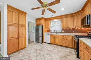 613 Hartwood Ln, Edgewood, MD 21040 - Photo 3