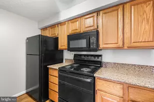207 Oak Leaf Cir, Abingdon, MD 21009 - Photo 9