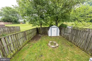 826 Clover Leaf Ct, Edgewood, MD 21040 - Photo 25
