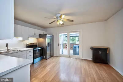 826 Clover Leaf Court, Edgewood, MD 21040 - Photo 5