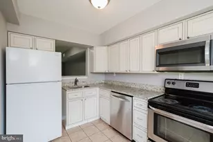 330 Sweet Briar Ct, Joppa, MD 21085 - Photo 7