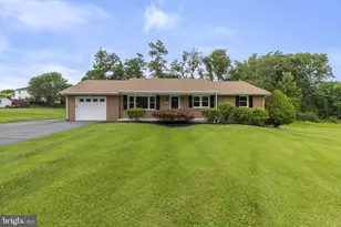 527 Stratford Rd, Fallston, MD 21047 - Photo 3