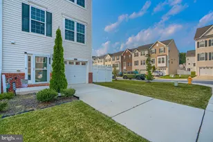 542 Calvert Way, Aberdeen, MD 21001 - Photo 5