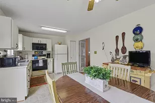 916 Winters Ct, Bel Air, MD 21014 - Photo 5
