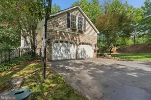 814 Saint Ann Dr, Street, MD 21154 - Photo 7