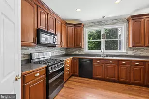 814 Saint Ann Dr, Street, MD 21154 - Photo 21