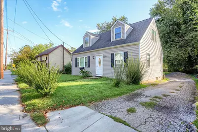 620 W Bel Air Avenue, Aberdeen, MD 21001 - Photo 3