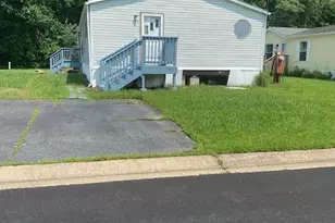 273 Golf Dr, Aberdeen, MD 21001 - Photo 1