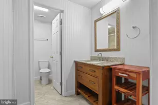 1215 Independence Square, Belcamp, MD 21017 - Photo 25