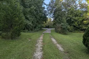 2400 Old Mountain Rd Center, Joppa, MD 21085 - Photo 5