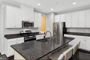 728 Falcon Ln, Aberdeen, MD 21001 - Photo 13