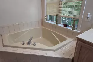 1001 W Viking Ct, Abingdon, MD 21009 - Photo 25