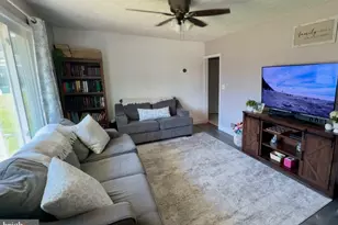 33 Raymond Ave, Aberdeen, MD 21001 - Photo 3