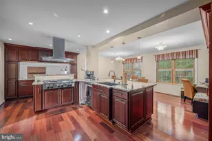 4632 Willowgrove Dr, Ellicott City, MD 21042 - Photo 7