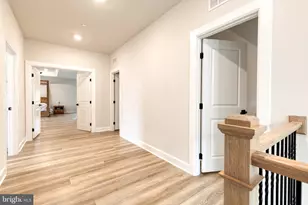 7679 Cross Creek Dr, Columbia, MD 21044 - Photo 31