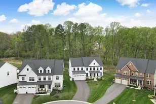 7679 Cross Creek Dr, Columbia, MD 21044 - Photo 5