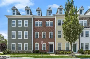 5803 Lois Ln, Ellicott City, MD 21043 - Photo 7