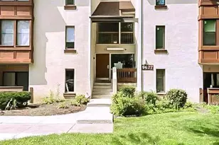 9627 White Acre Rd, Columbia, MD 21045 - Photo 3