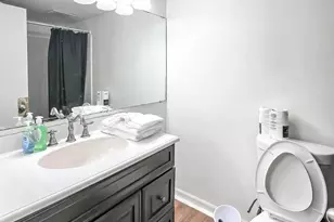 9627 White Acre Rd, Columbia, MD 21045 - Photo 25