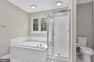 9538 Oakhurst Dr, Columbia, MD 21046 - Photo 5