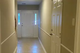 9581 Donnan Castle Ct, Laurel, MD 20723 - Photo 3