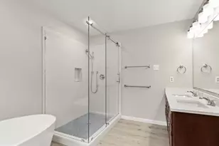 2515 Ashbrook Dr W, Ellicott City, MD 21042 - Photo 45