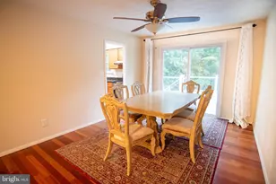 10038 Chatelaine Cir, Ellicott City, MD 21042 - Photo 7