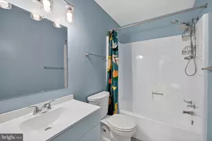 8605 Jennifer Ct, Laurel, MD 20723 - Photo 31